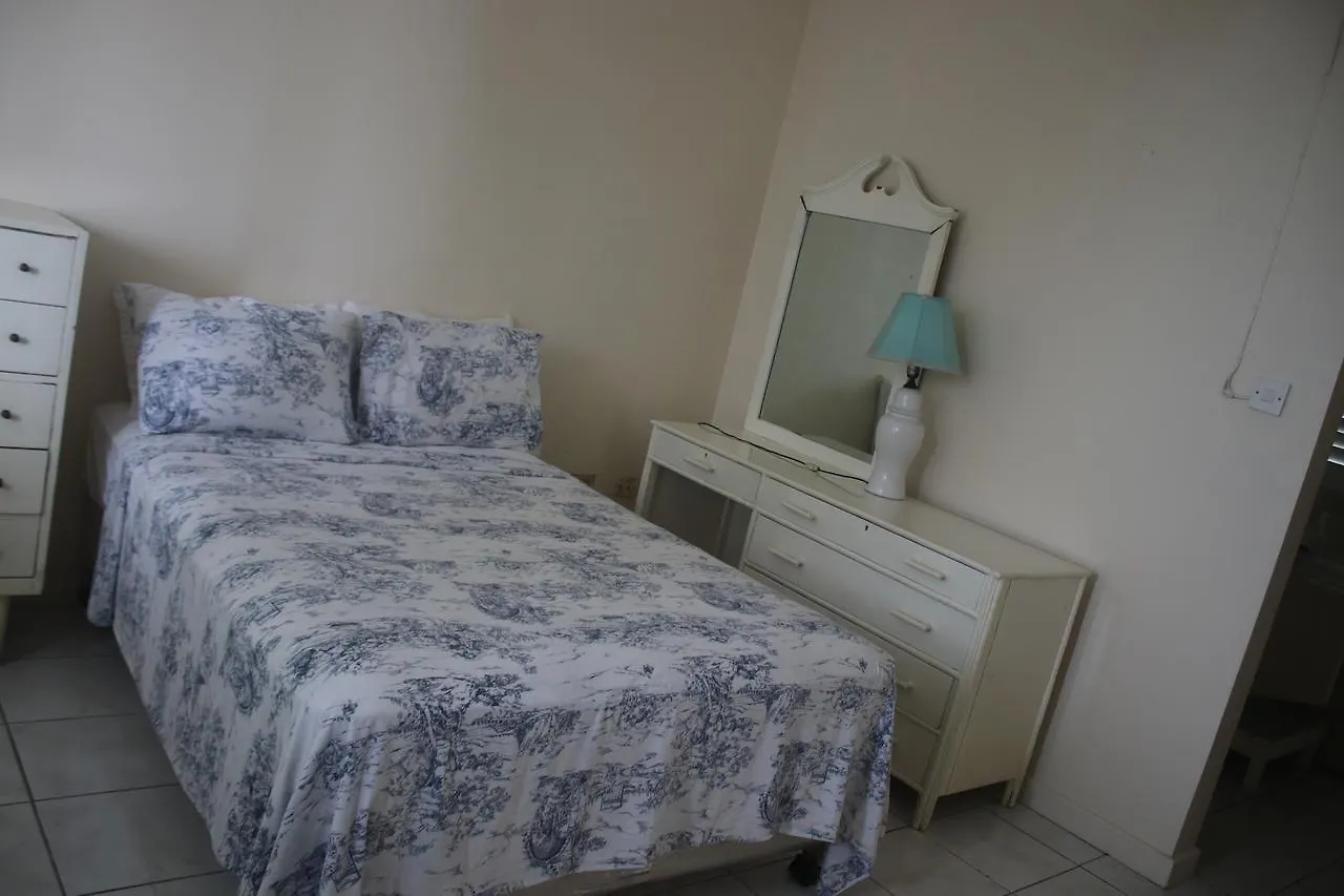 Columbus Heights Condominiums Ocho Rios Apartment